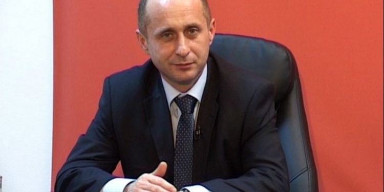 Adrian Gâdea: Se scoate la licitație studiul de fezabilitate pentru drumul expres București-Alexandria