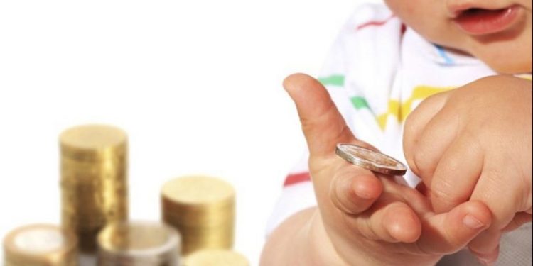 Când se vor plăti alocațiile majorate?