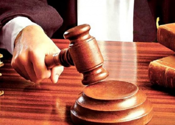 Din arest preventiv, sub control judiciar