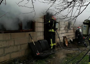 A murit luptându-se cu focul