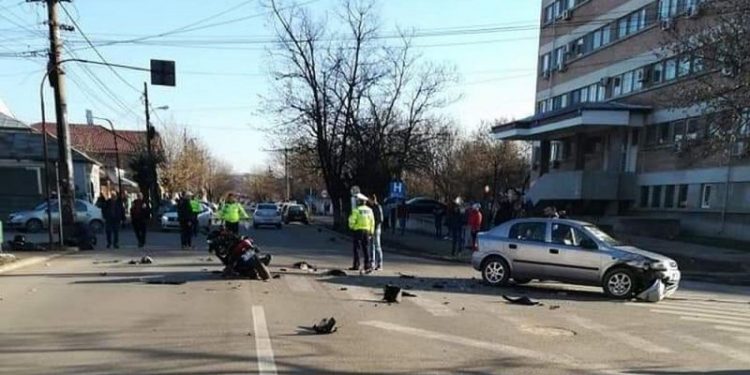 [VIDEO&FOTO]Accident grav la Roșiorii de Vede. Taximetrist de 27 de ani se zbate între viață și moarte
