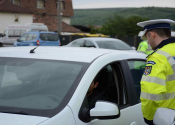 Șofer prins cu alcoolemie de 0,90 mg/l în aerul expirat