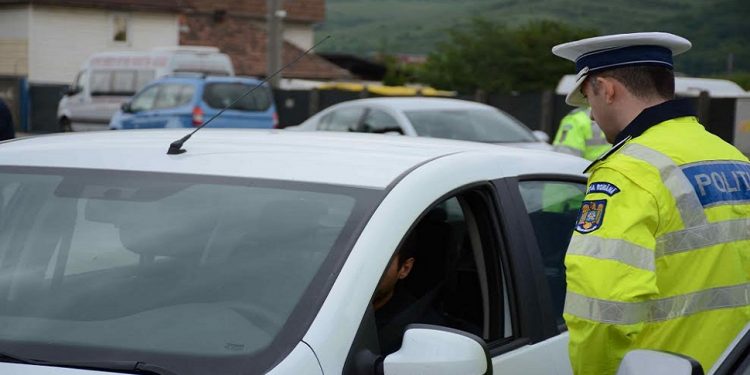 Șofer prins cu alcoolemie de 0,90 mg/l în aerul expirat