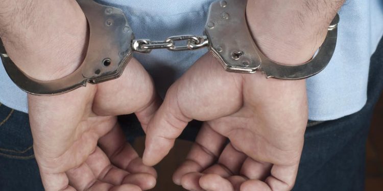 Bărbat din Videle reținut pentru încălcarea ordinului de protecție