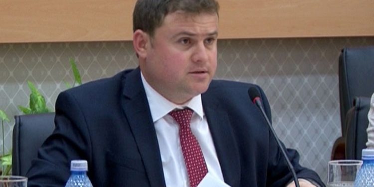 Președintele CJ Teleorman, apel în direct către firmele private: Participați la licitațiile publice!