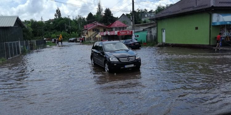 Inundații în Teleorman. Apele au afectat gospodării și locuițe din șapte localități