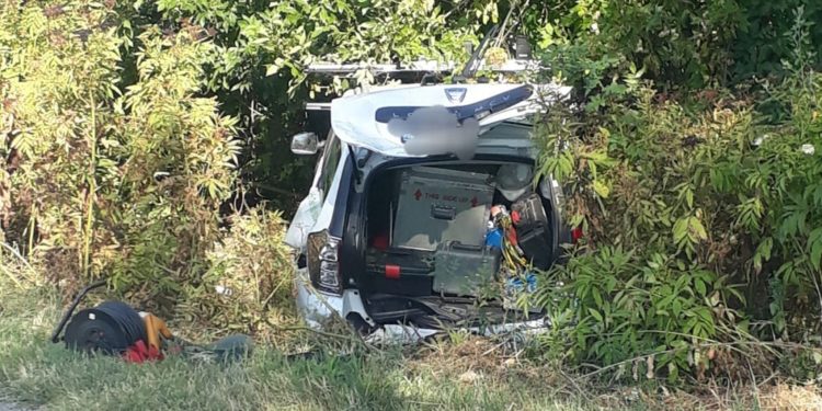 Accident la ieșirea din Alexandria spre Turnu Măgurele. Trei victime au ajuns la spital