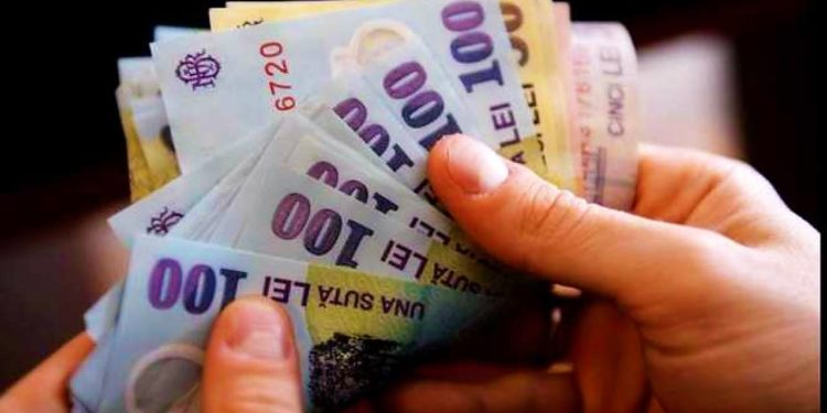 De la 1 septembrie cresc pensiile, indemnizația socială și cea de însoțitor