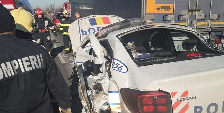 Polițist din Teleorman aflat în misiune, victima unui accident rutier