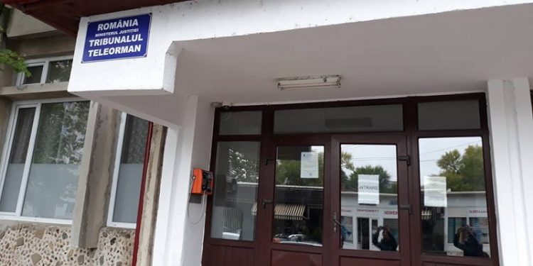 Pensii speciale abrogate, instanțe blocate