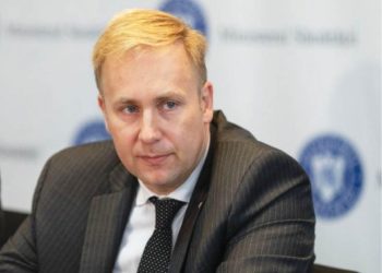 Copiii care suferă de autism ar putea beneficia de terapie gratuită