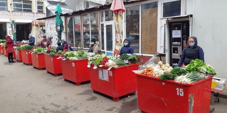 Măsuri suplimentare în Piaţa Centrală din Alexandria, pentru prevenirea răspândirii COVID-19