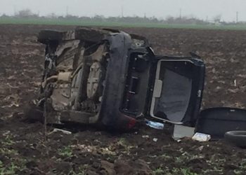 Accident rutier pe DN65E. O mașină răsturnată