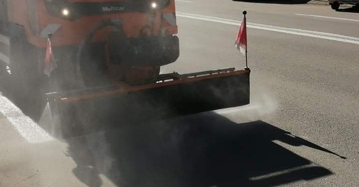 Primăria Alexandria dezinfectează străzile