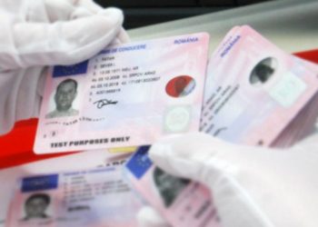 Se suspendă examenele auto. Preschimbările de permise se fac doar online