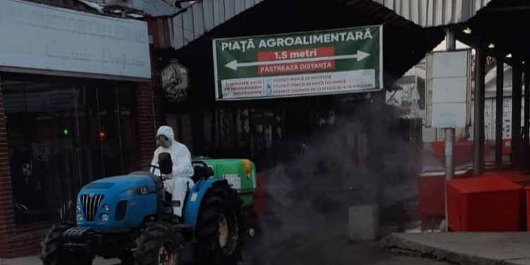 Un agricultor s-a alăturat echipei de voluntari din Alexandria