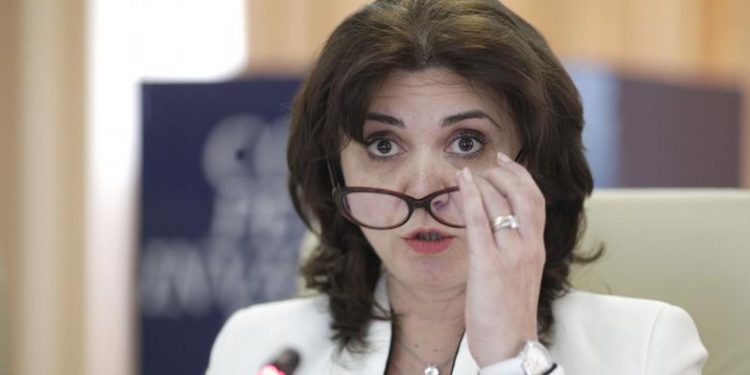 Ministrul Educației: „Mediile vor fi încheiate cu minimum două calificative sau note”