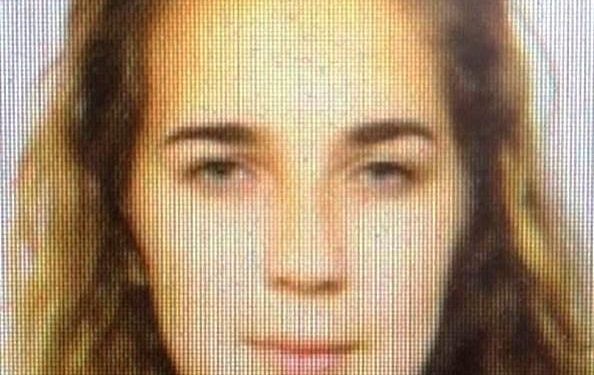 Tânără de 16 ani dispărută de acasă