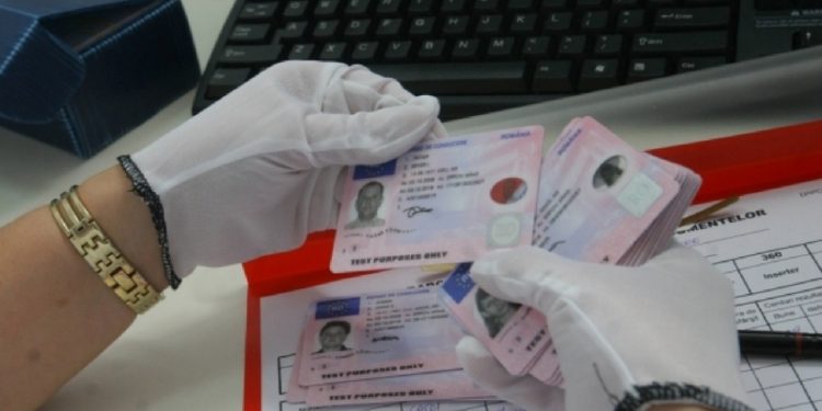 Activitatea de examinare pentru obţinerea permisului de conducere va fi reluată treptat