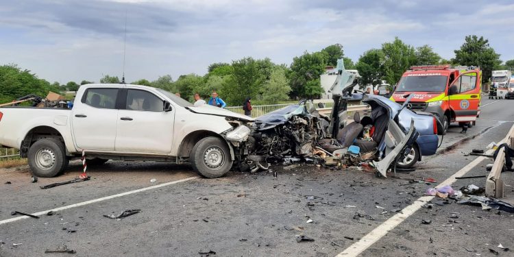 Două persoane decedate în urma unui accident rutier în Roșiorii de Vede. Atenție! Imagini cu puternic impact emoțional