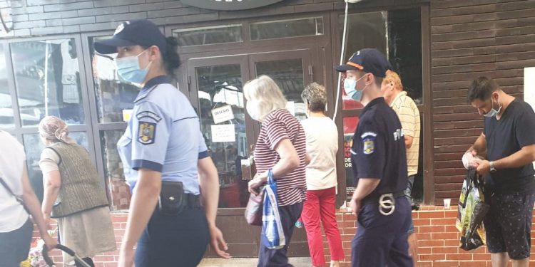 Controale severe din acest weekend. Nerespectarea regulilor de protecţie sanitară poate aduce sancțiuni dure