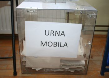 Urna mobilă. Cum votează alegătorii care nu se pot deplasa la secția de votare
