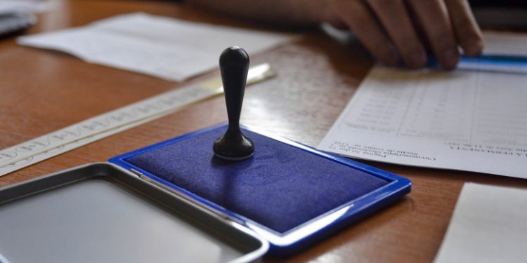 Au fost stabilite regulile petru desfășurarea alegerilor în stare de alertă (document)