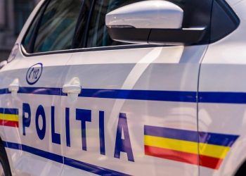 Accident rutier la Cernetu. Șoferul unui autoturism a fost rănit grav