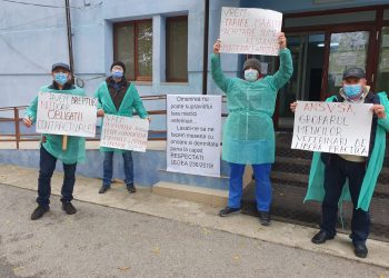 Medicii veterinari din Teleorman protestează la DSVSA