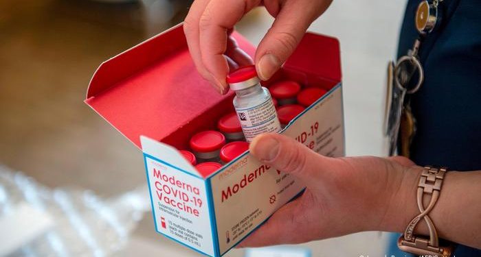 De la 1 februarie românii se vor vaccina cu serul de la Moderna