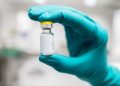 Deficit de doze de vaccin. Se amână vaccinarea persoanelor care deservesc zone esenţiale