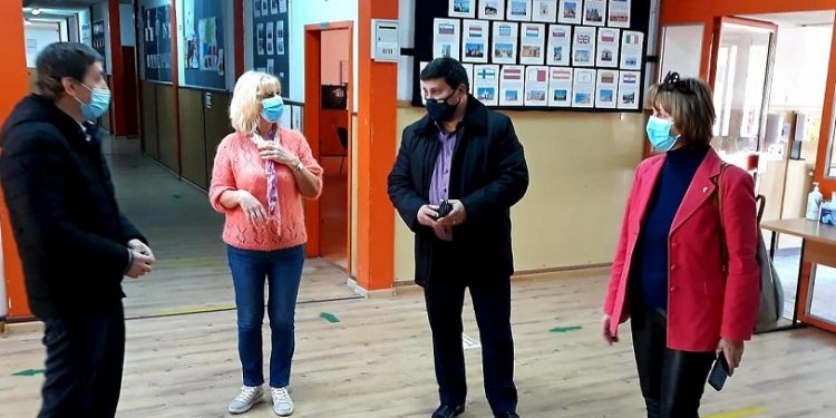 Maria Stoian, deputat PNL: “Sănătatea elevilor este prioritară!”/ Declarație de presă