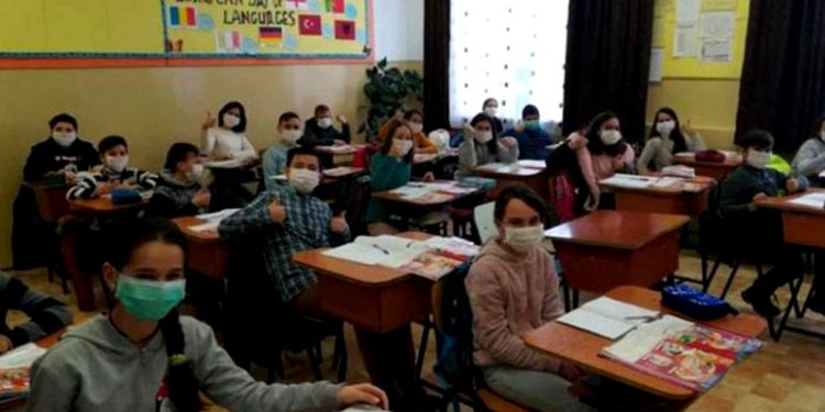 Școlile se vor deschide în 8 februarie. Klaus Iohannis a făcut anunțul