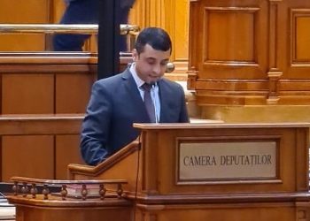 Deputat Florin Piper-Savu : “Respect pentru dascăli”/ Declarație politică