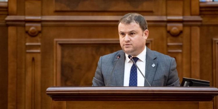 Războiul senatorilor. Dănuț Cristescu, replică la atacurile lui Pîrvulescu