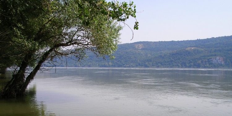 Voiaje pe Dunăre organizate de Primăria Zimnicea, din această vară