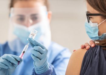 Imunizare la locul de muncă, în Teleorman. Operatorii economici vor organiza centre de vaccinare