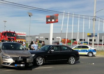 Două persoane rănite într-un accident de circulație produs în comuna Nanov