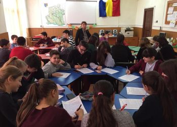 Peste 900 de burse pentru elevii din Zimnicea