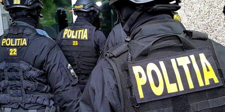 Percheziţii în Teleorman. Sunt căutate arme deţinute ilegal | VIDEO