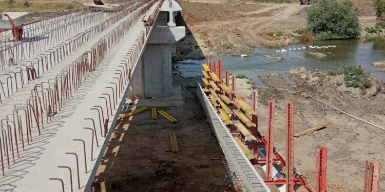 ITM Teleorman caută vinovații pentru prăbușirea podului de la Orbeasca de Sus. Șase muncitori au fost răniți