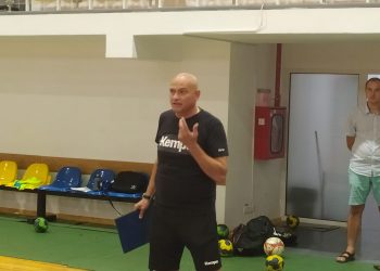 Noul antrenor al handbaliștilor alexăndrineni, Constantin Ștefan:”În acest campionat închegăm o echipă care să facă plăcere suporterilor” [VIDEO]