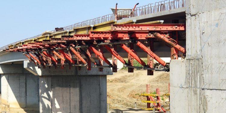 Alertă! Pod prăbușit în Orbeasca de Sus. Șase victime au ajuns la spital