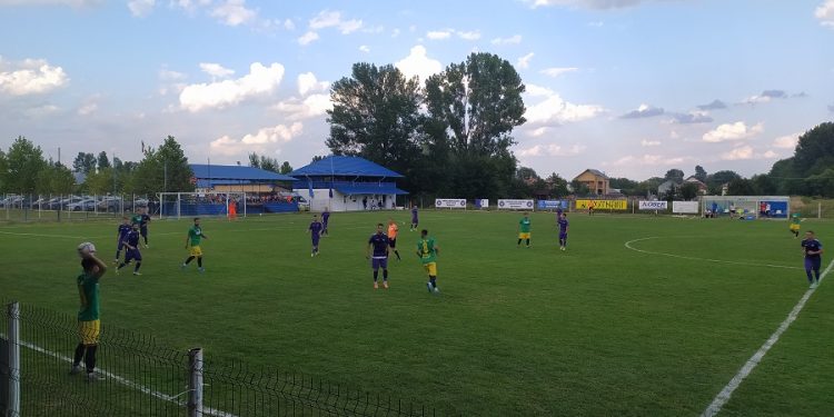 Fotbaliștii alexăndreni au început turul de campionat cu stângul