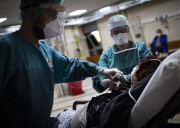 2.226 de cazuri noi de Covid și 523 de pacienți internați la ATI | În Teleorman, zeci de noi infectări. Crește numărul de decese