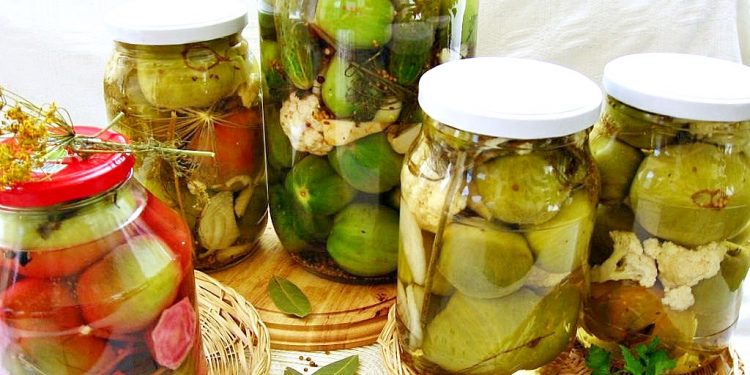 În plin sezon al murăturilor, ANPC a descoperit pe piață oțet falsificat