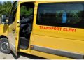 A fost promulgată legea care prevede transportul gratuit al elevilor din ciclul primar, prin intermediul curselor şcolare