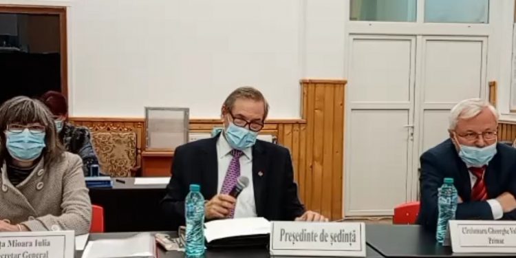 Scandal la Consiliul Local Roșiori de Vede. Miza conflictului: concursul de directori de școli