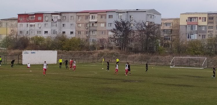 Fotbal masculin: CSM Alexandria rămâne pe locul trei al clasamentului