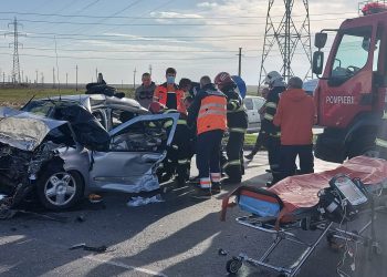 Doi morți pe DJ612 A, în zona Spitalului TBC din Roșiori, în urma unui accident rutier FOTO